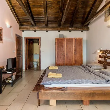 Natura Villa *