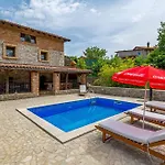 Villa Natura Poljane